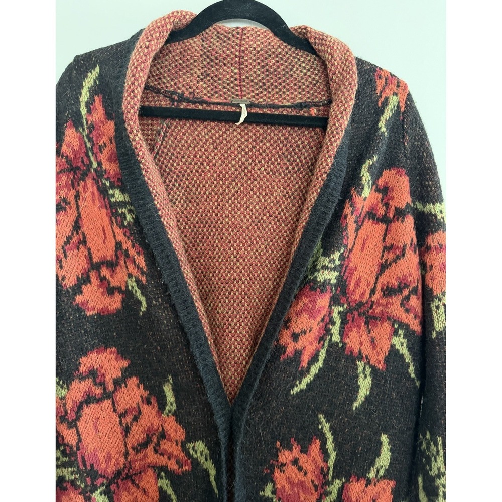 Free People Flower Power Boho Cardigan Sweater Women's Size Medium - Picture 3 of 13